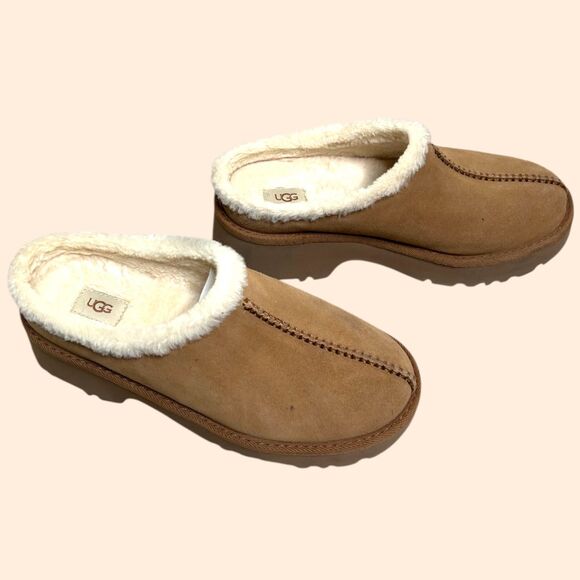 UGG Shoes - UGG New Heights Cozy Clogs